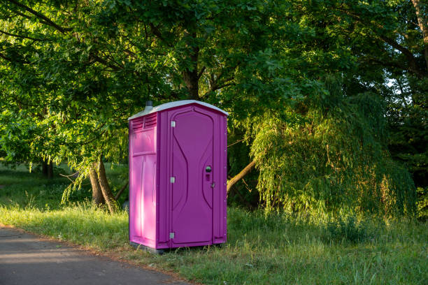 Best Porta potty delivery and setup  in Burt, MI